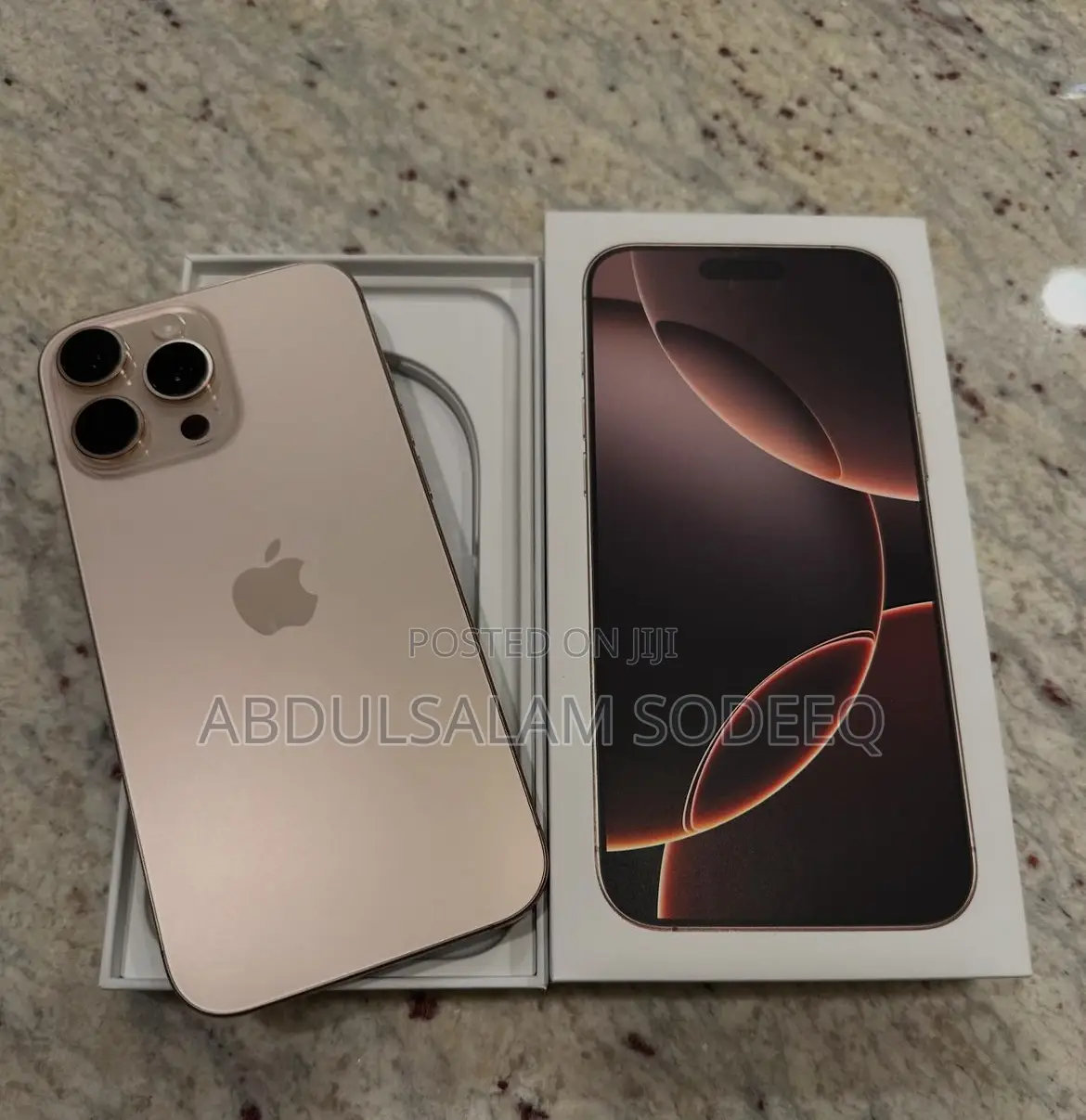New Apple iPhone 16 Pro Max 256 GB Gold