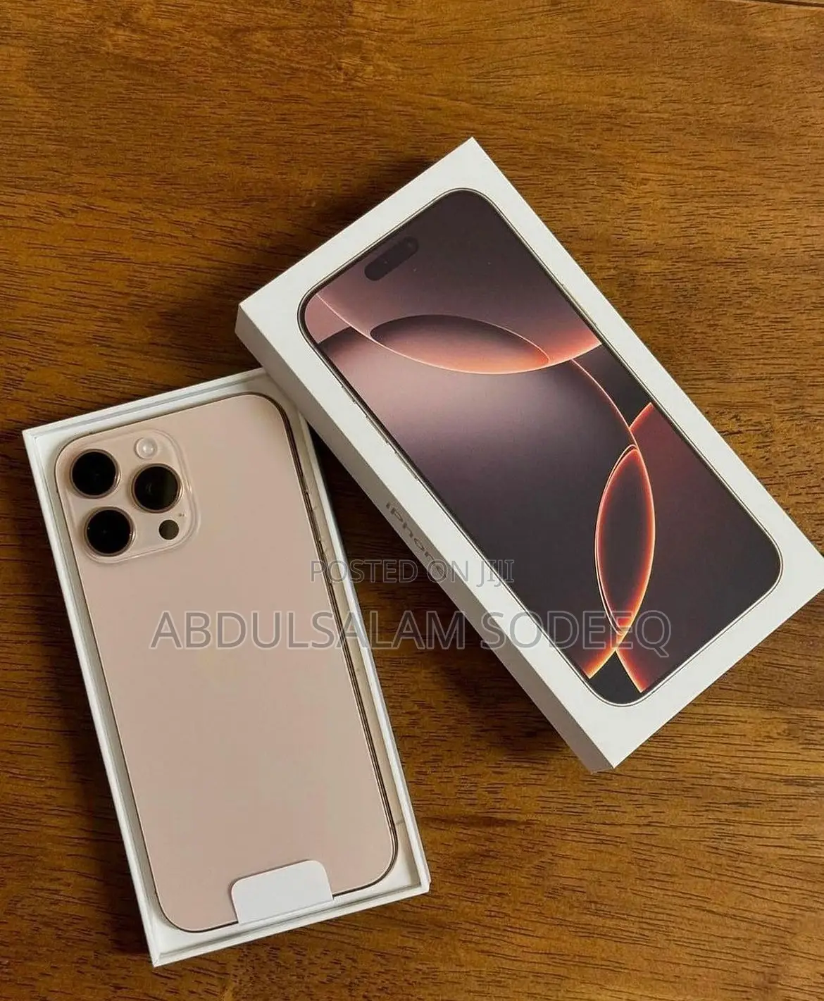 New Apple iPhone 16 Pro Max 256 GB Gold