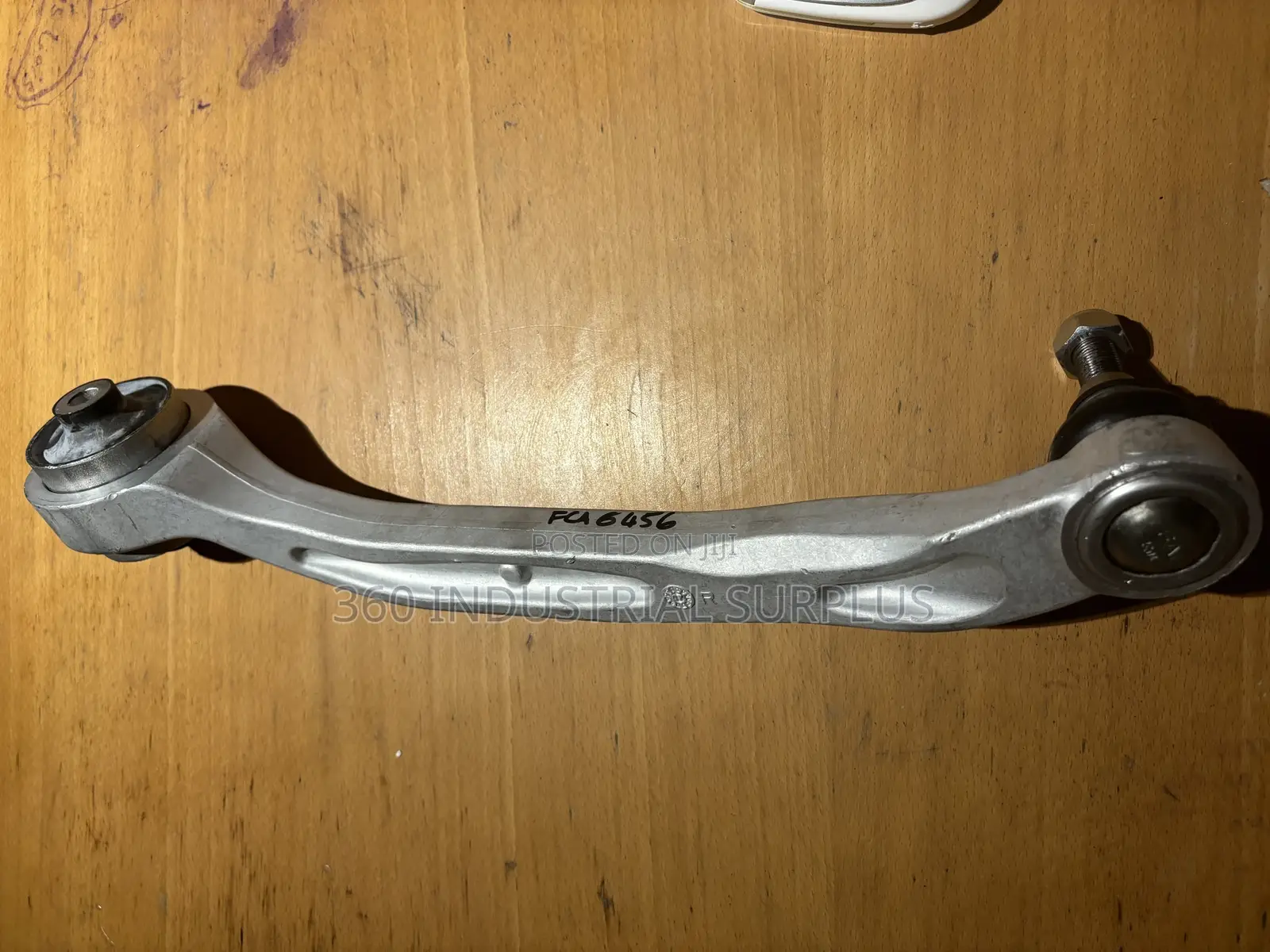 Suspension Arm Fai Autoparts Ss622