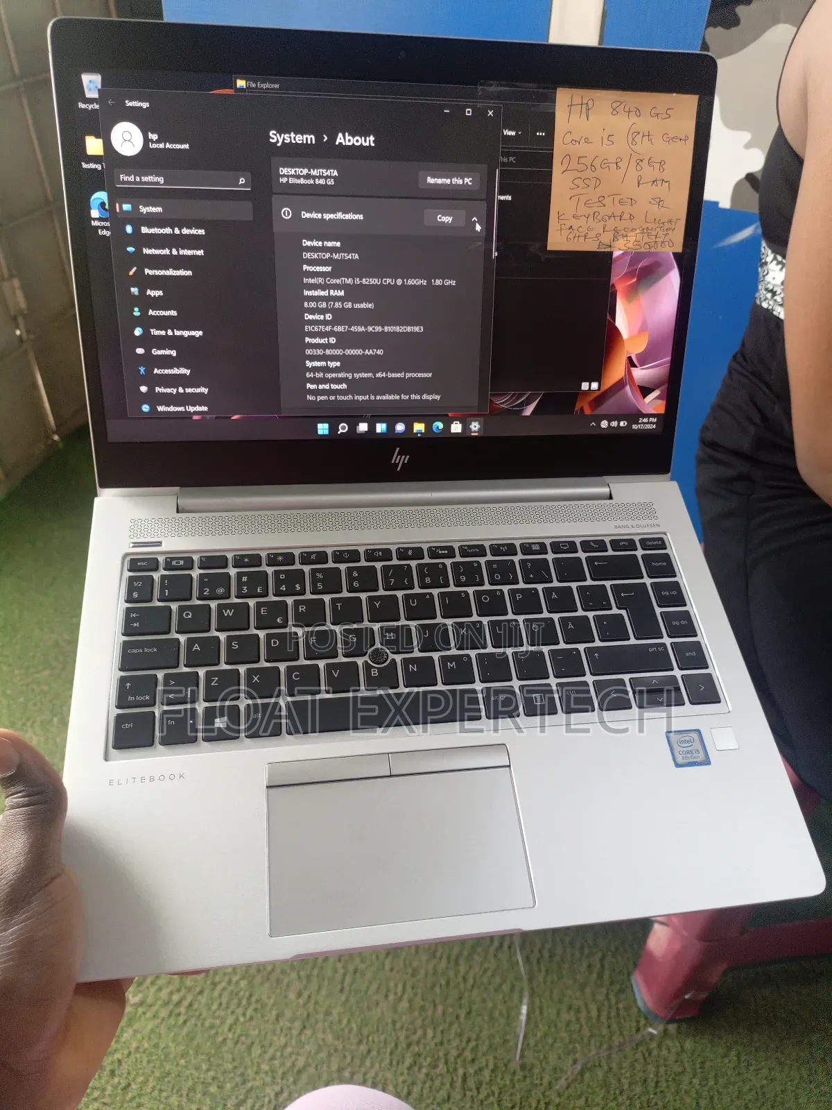 Laptop HP EliteBook 840 G5 8GB Intel Core I5 SSHD+SSD 256GB