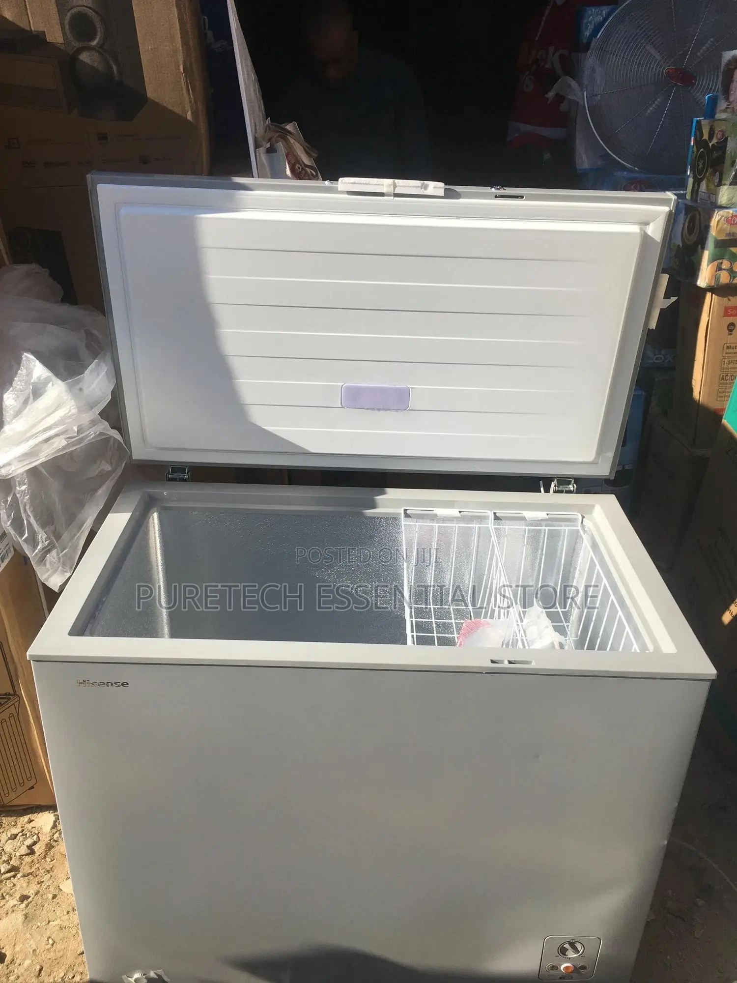 Hisense Big Freezer 250L FRZ 340SH