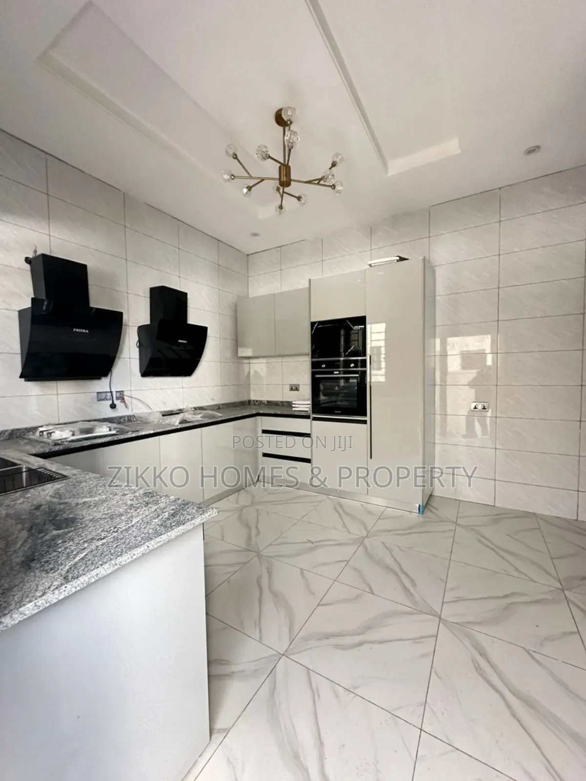 Furnished 5bdrm Duplex in Lekki for sale