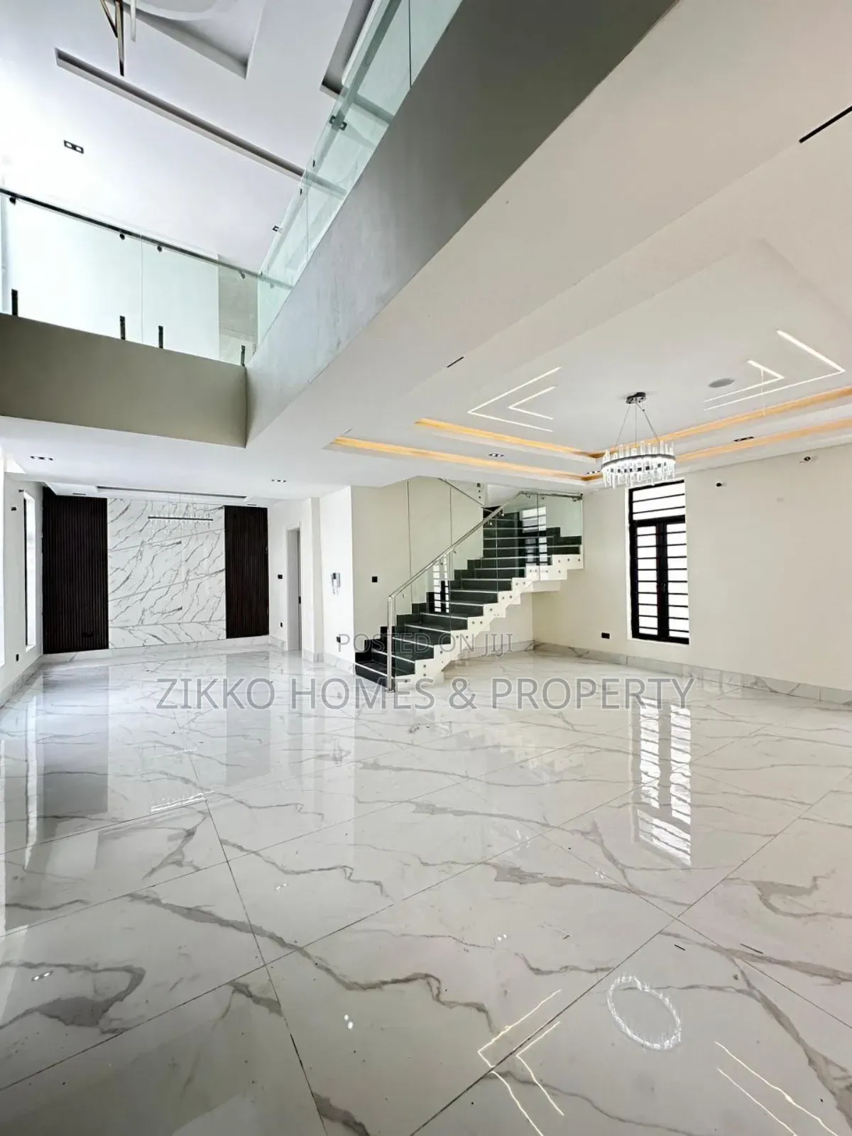 Furnished 5bdrm Duplex in Lekki for sale