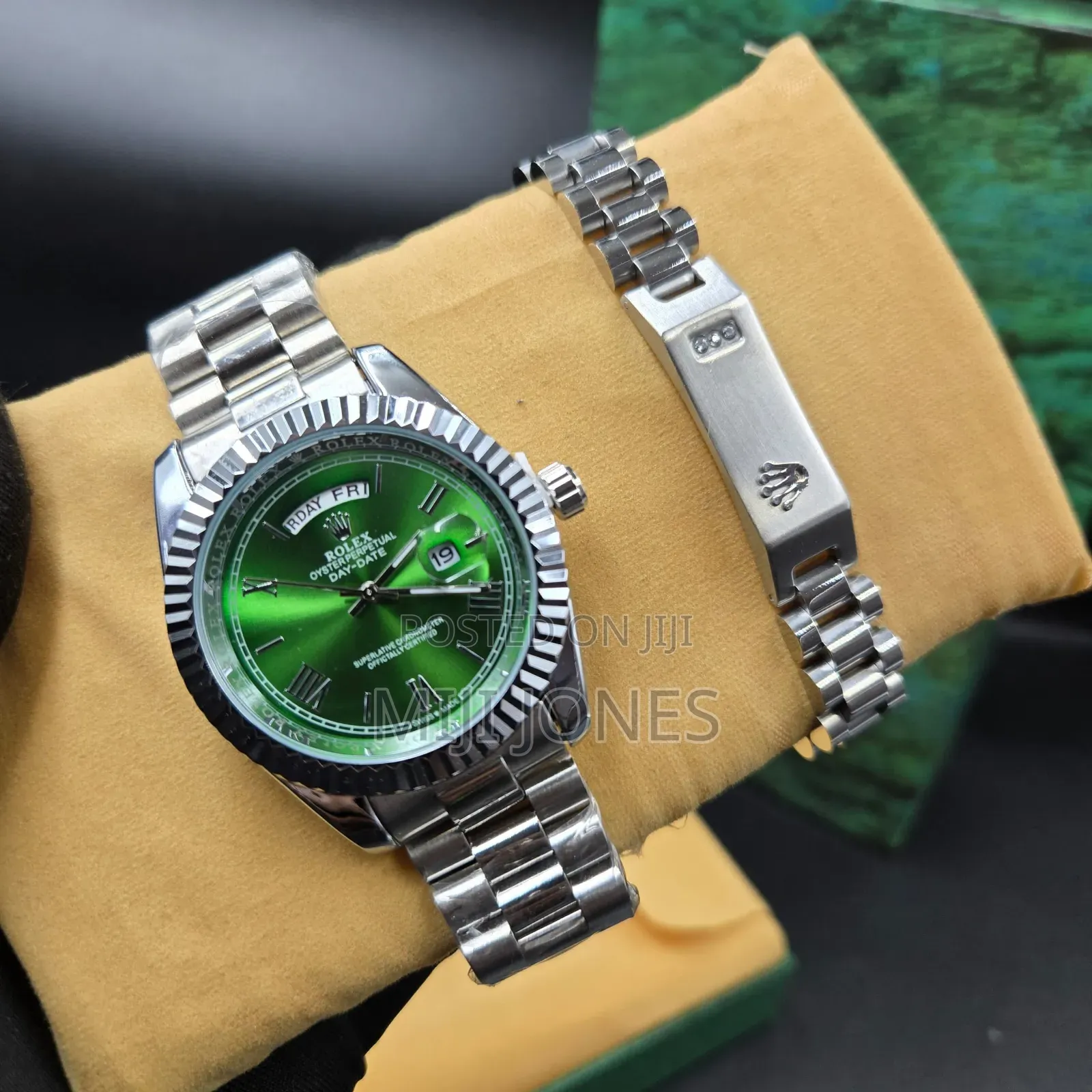 Rolex Mid Grade Watch With Bracelet