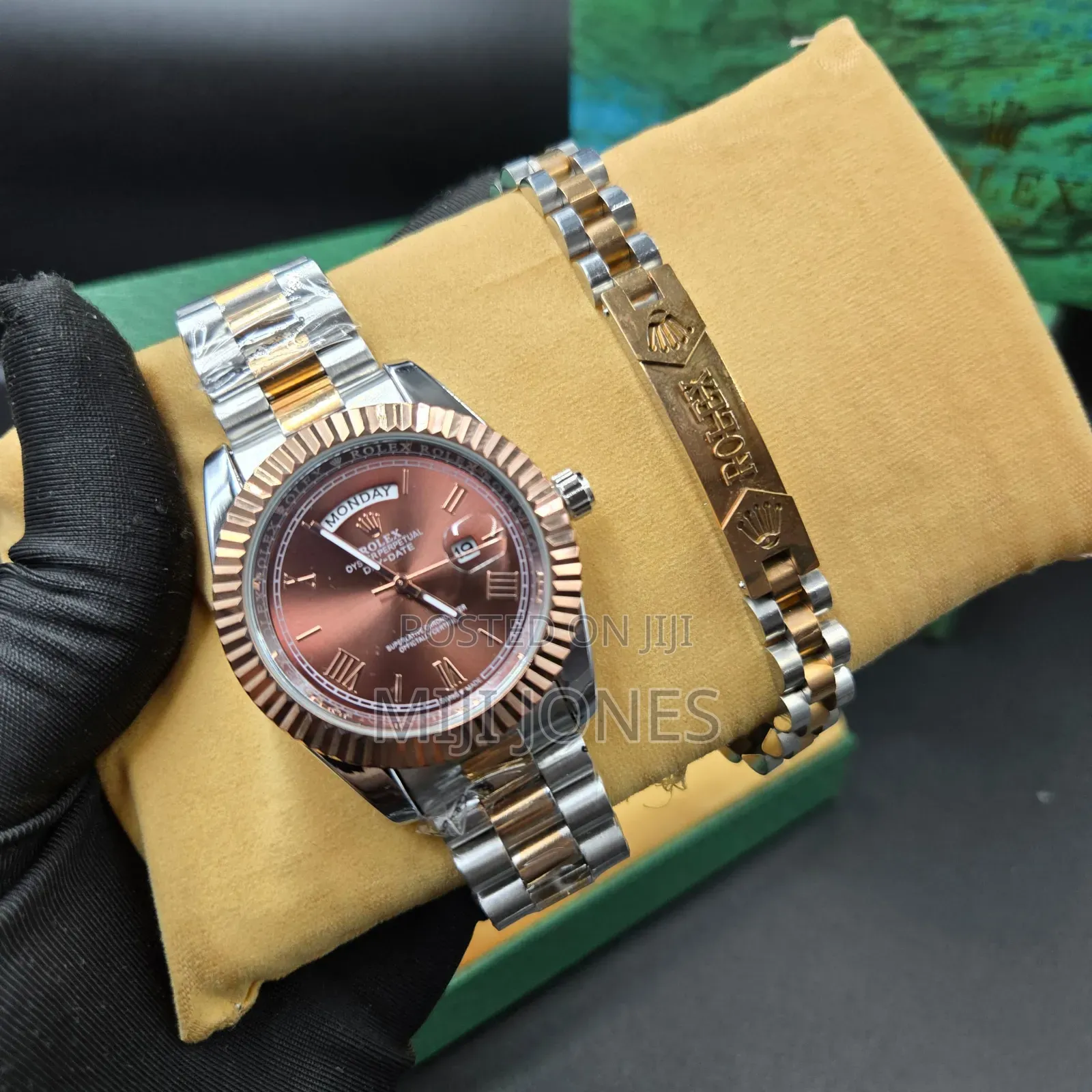 Rolex Mid Grade Watch With Bracelet