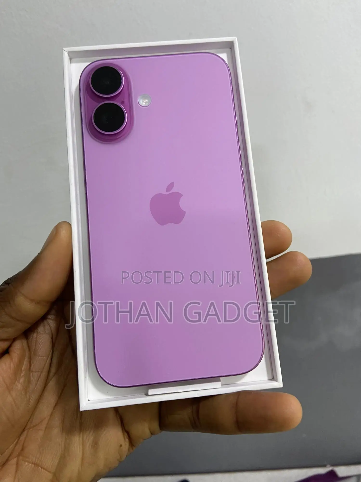 New Apple iPhone 16 128 GB Pink