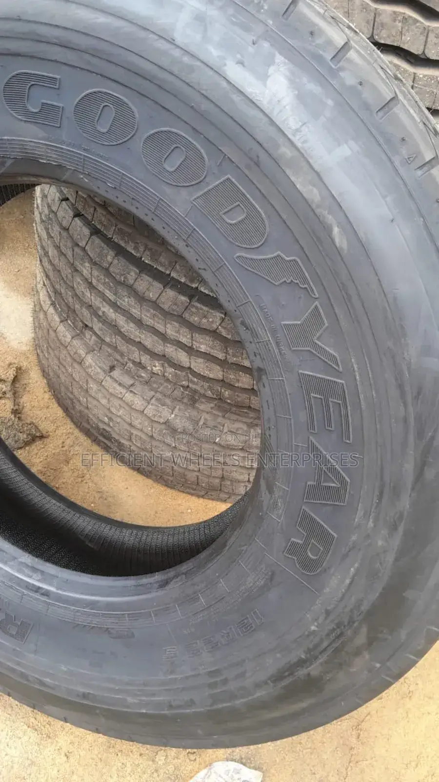 12R22.5 Goodyear