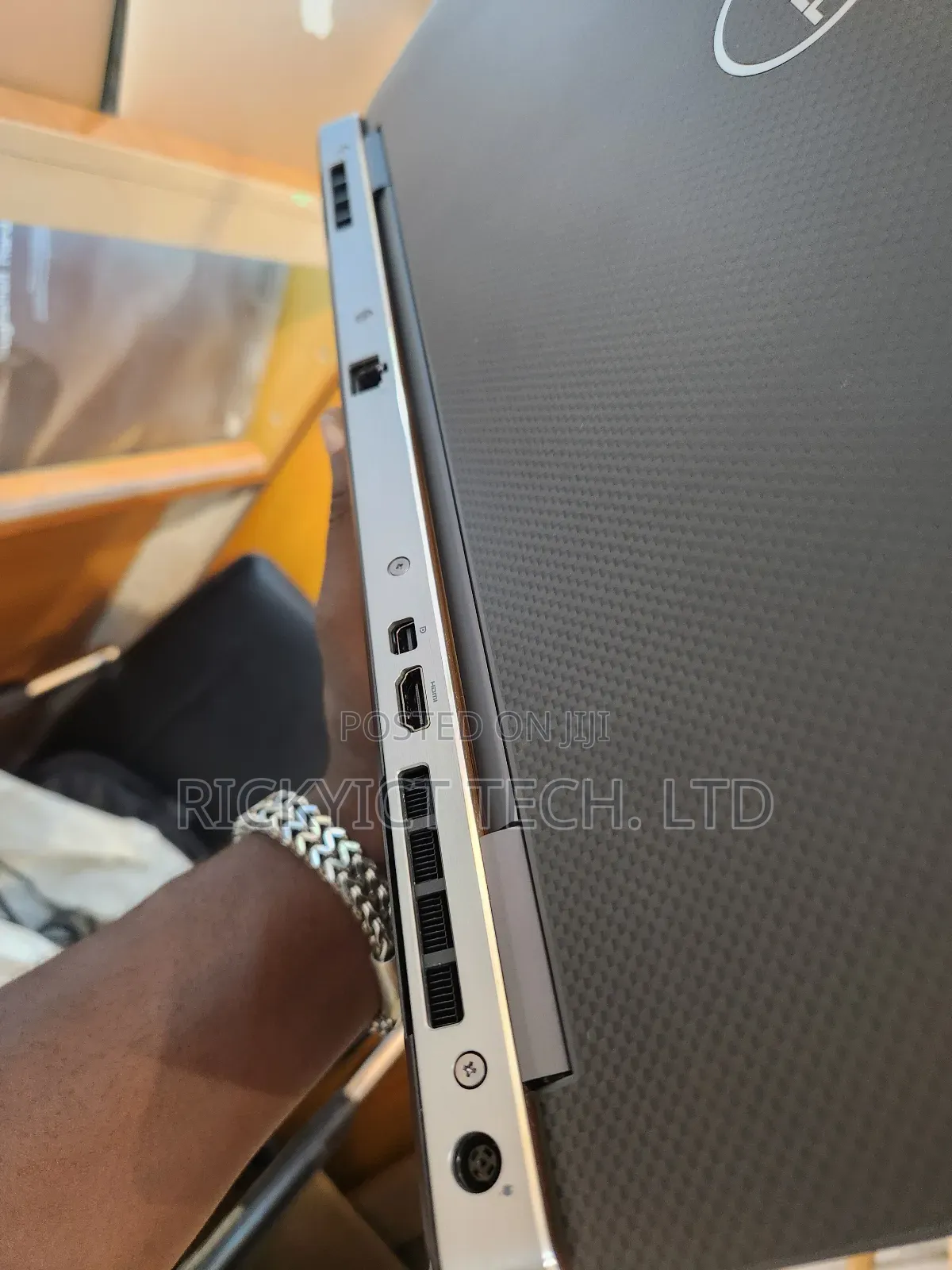 Laptop Dell Precision 7540 16GB Intel Core Ultra 5 SSD 256GB