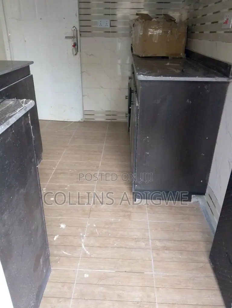 2bdrm Apartment in Blenco Sangotedo for sale