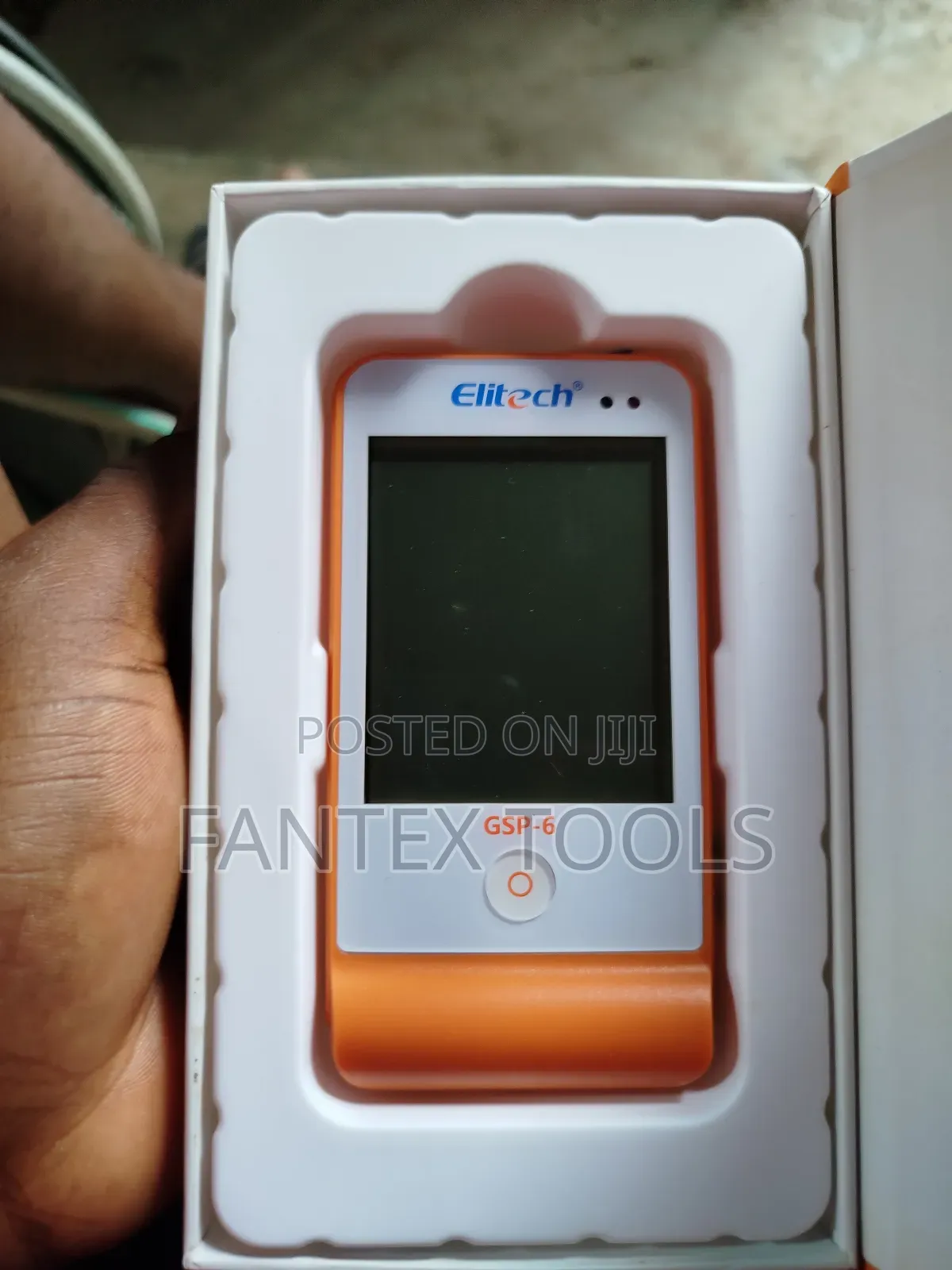 Temperature and Humidity Data Logger GPS-6