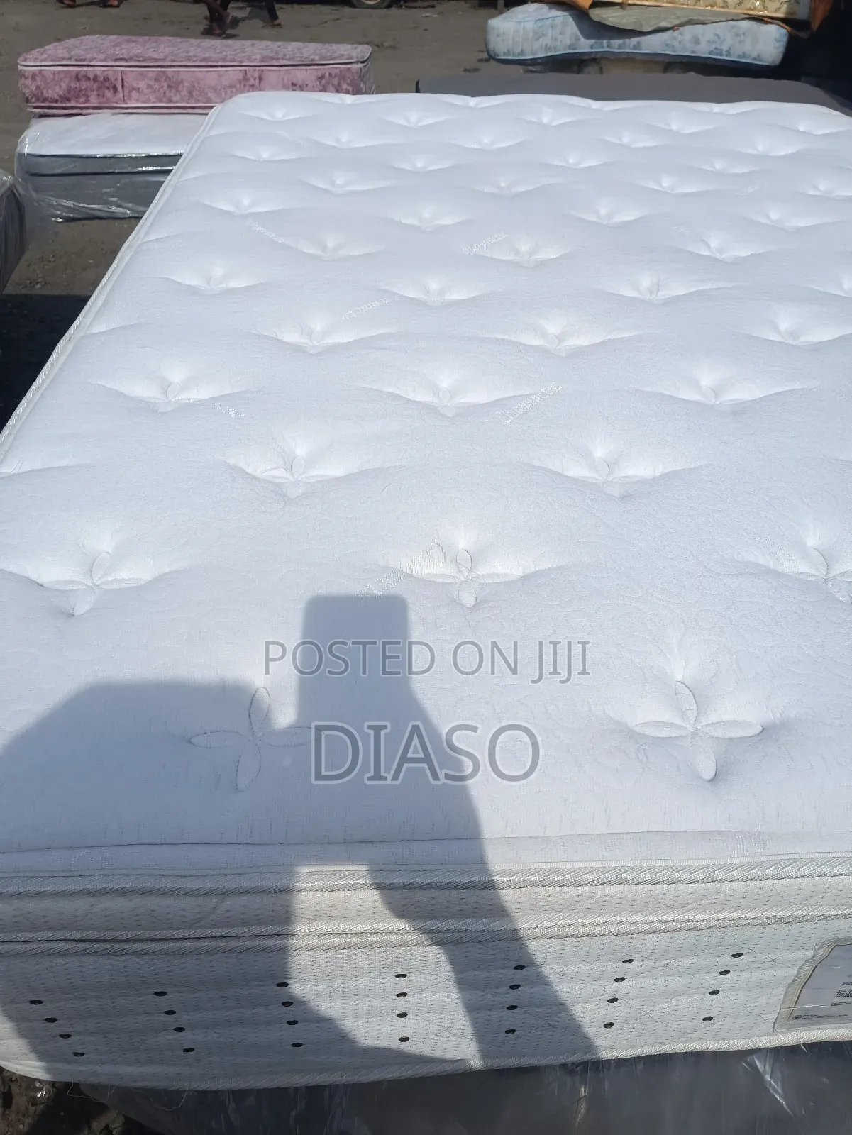 Order For Your Usa 5x6 12inches Matress And Get 1 Free Pilow