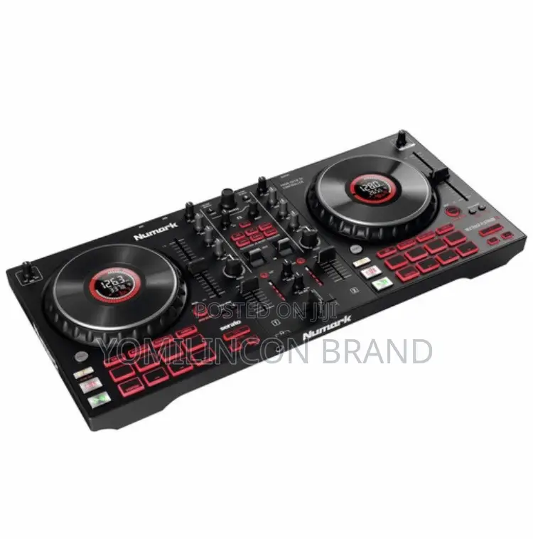 Numark Mixtrack Platinum FX 4-Deck Serato DJ Controller