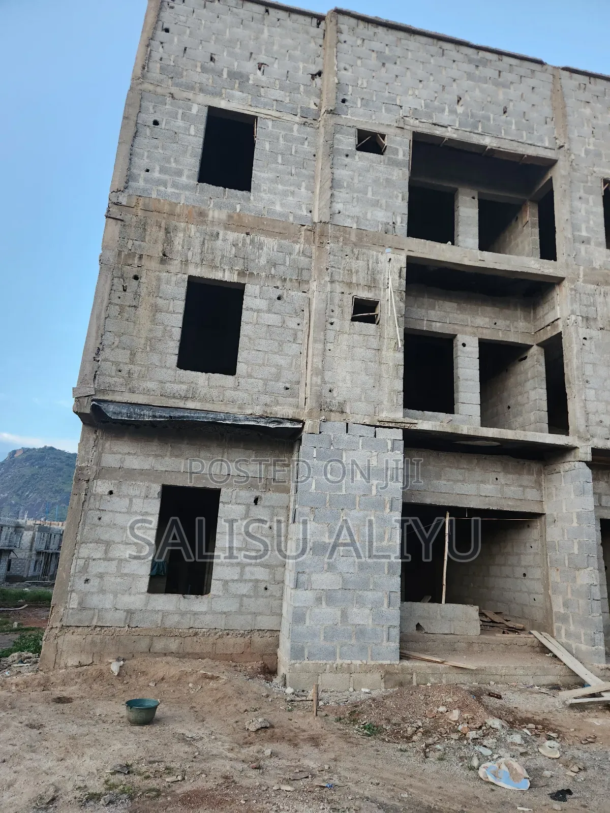 3bdrm Apartment in Dawaki for sale