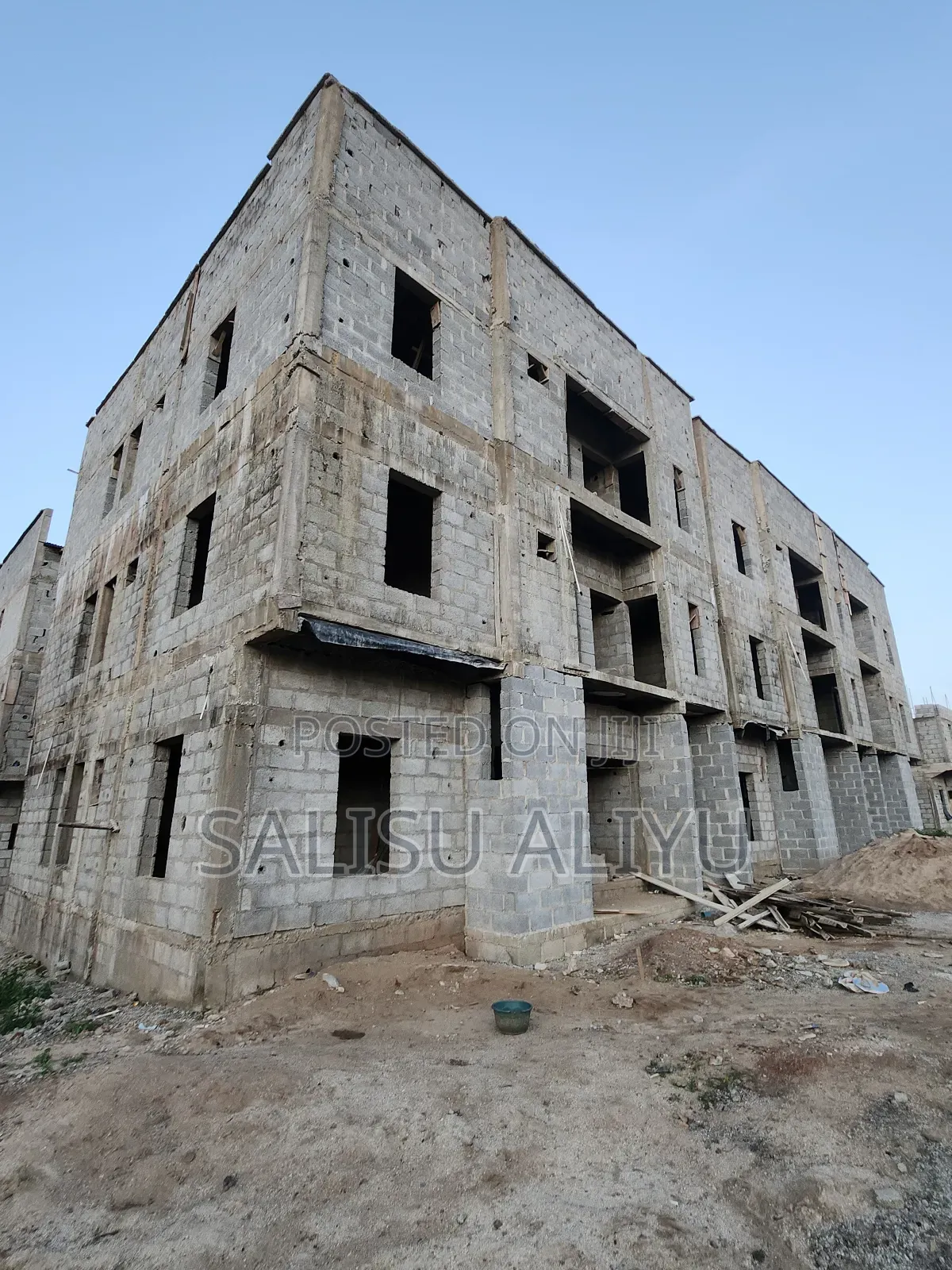 3bdrm Apartment in Dawaki for sale