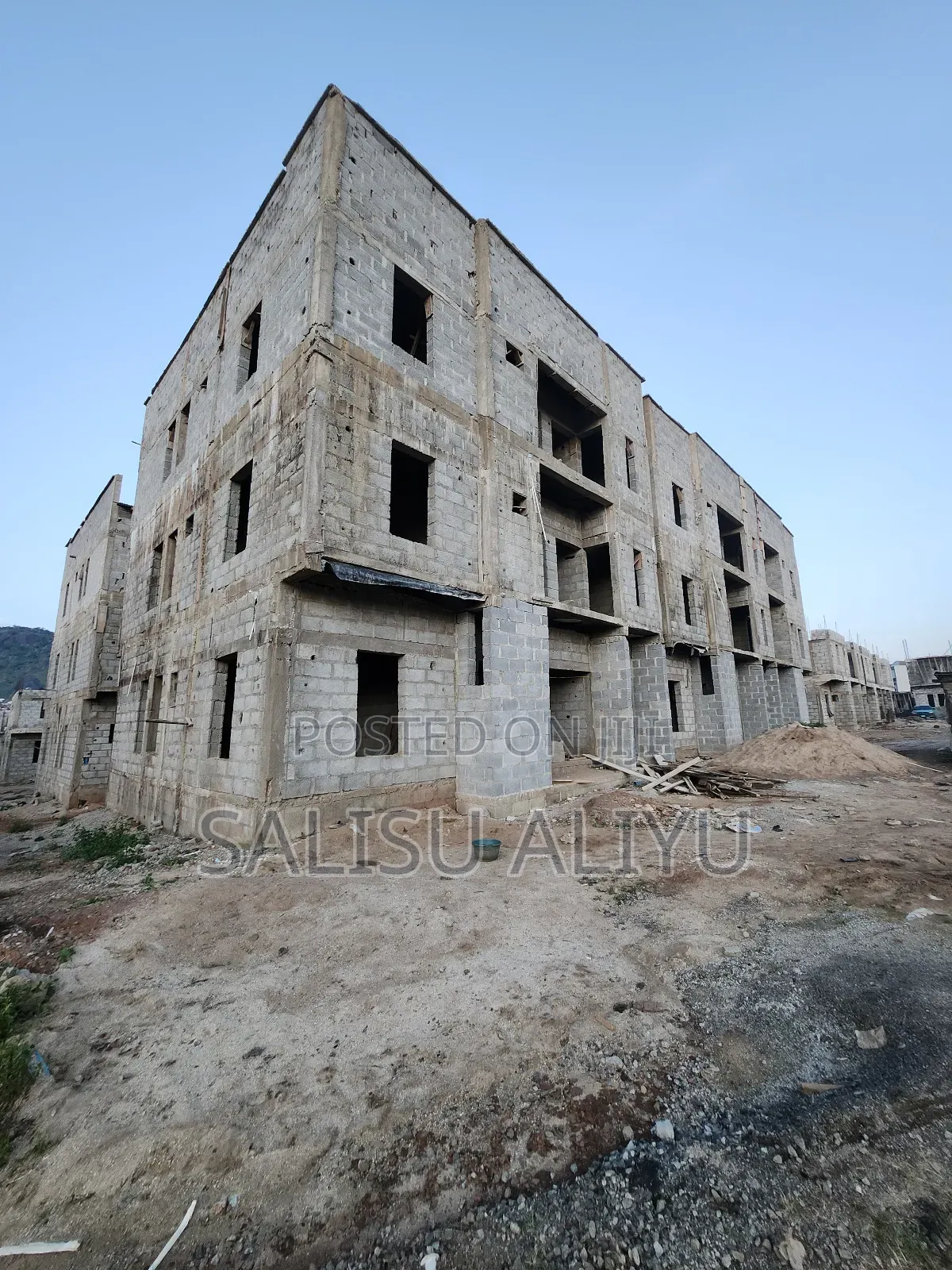 3bdrm Apartment in Dawaki for sale