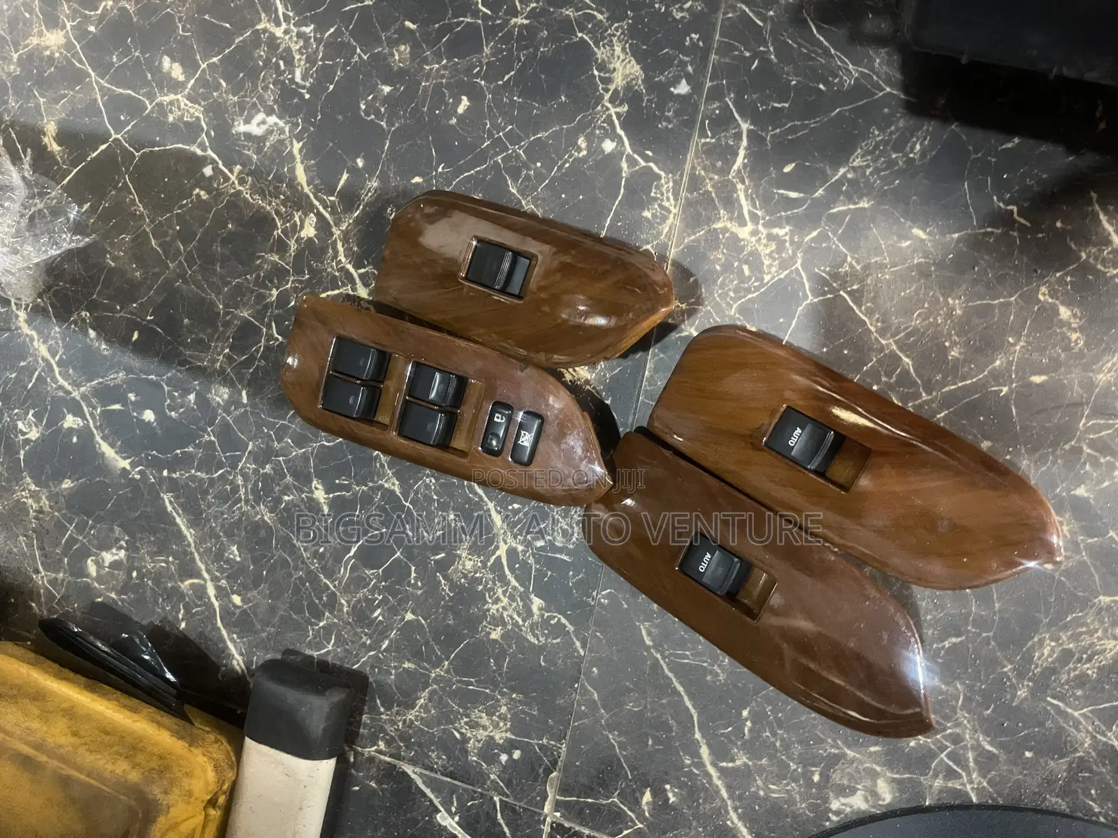 Toyota Prado Pressing Button