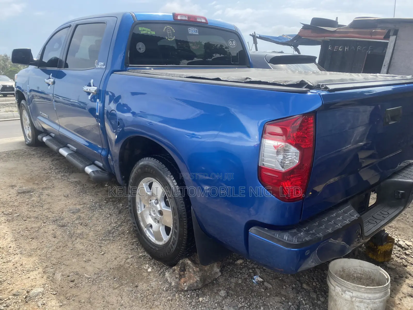 Toyota Tundra CrewMax 4x4 Limited 2010 Blue
