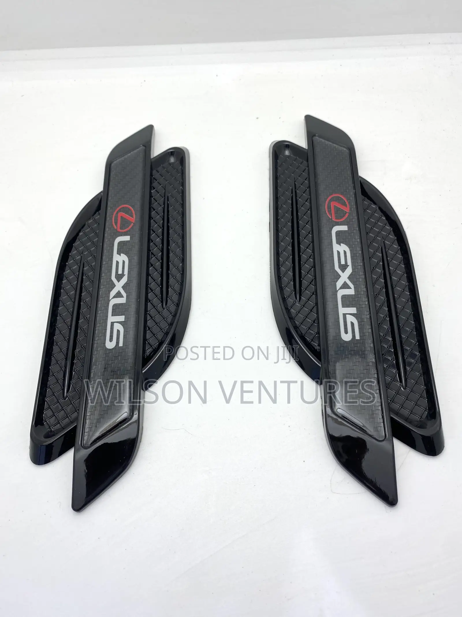 2 PCS Side Vent Fender Airflow Decorative Sticker