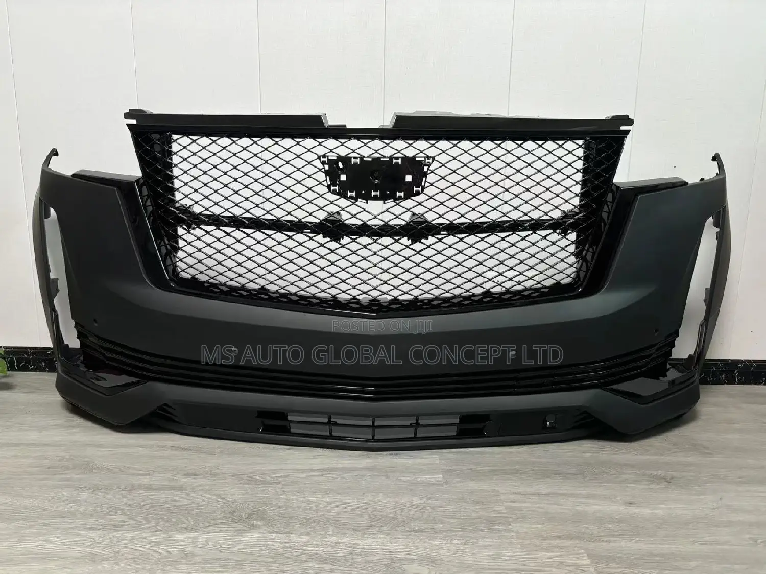 Cadillac Escalade 2021/2024 Front Bumper