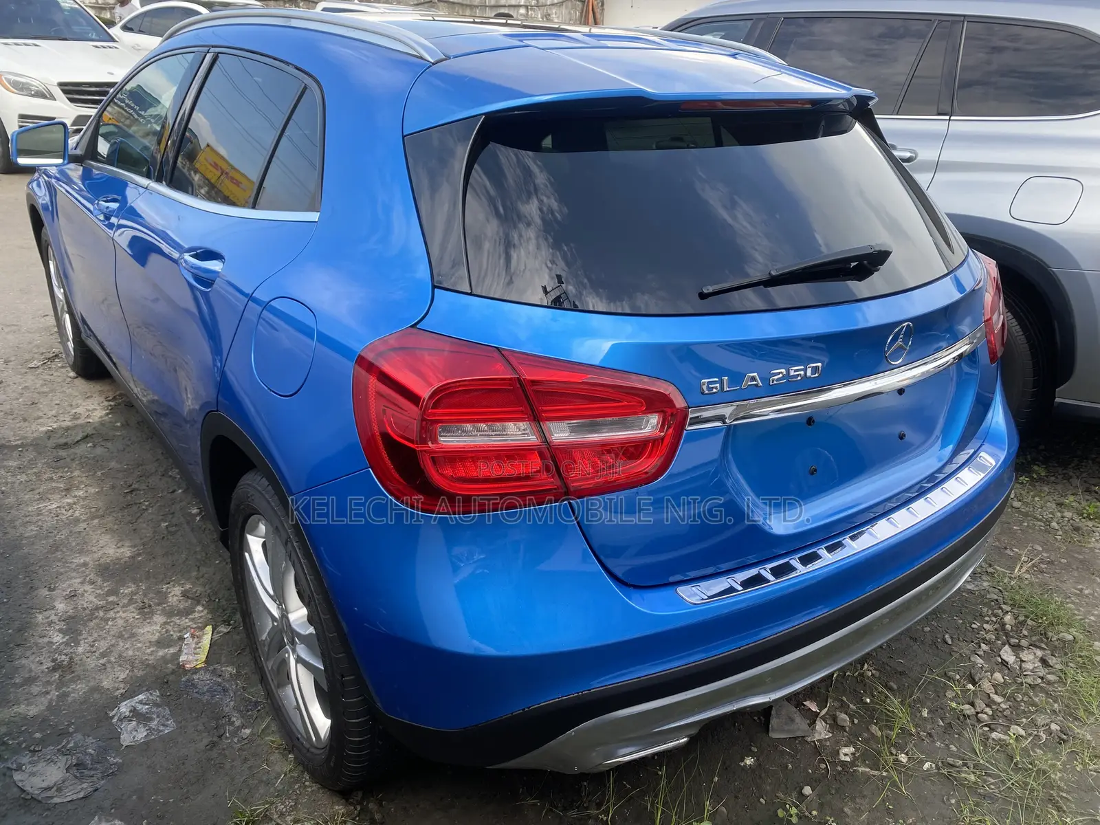 Mercedes-Benz GLA 250 2016 Blue