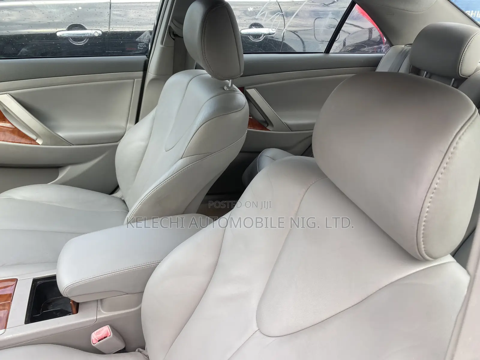 Toyota Camry 2010 Gray