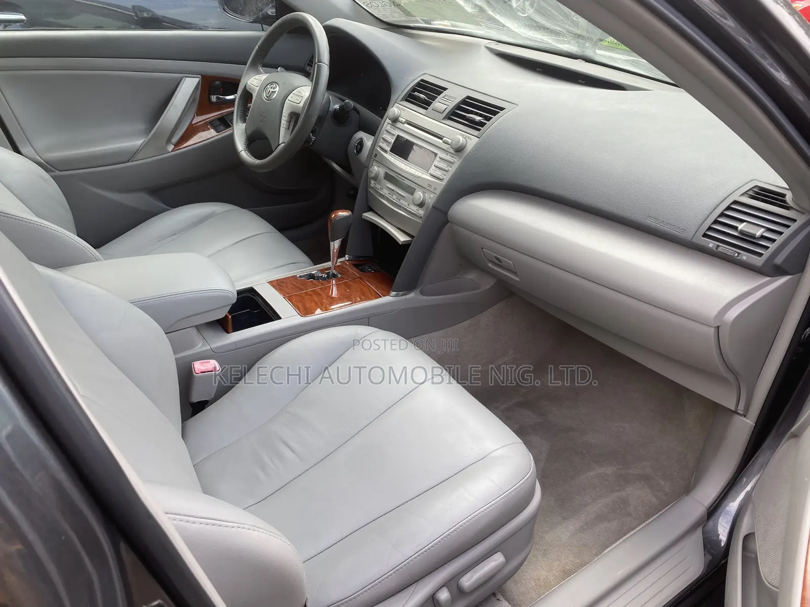 Toyota Camry 2010 Gray