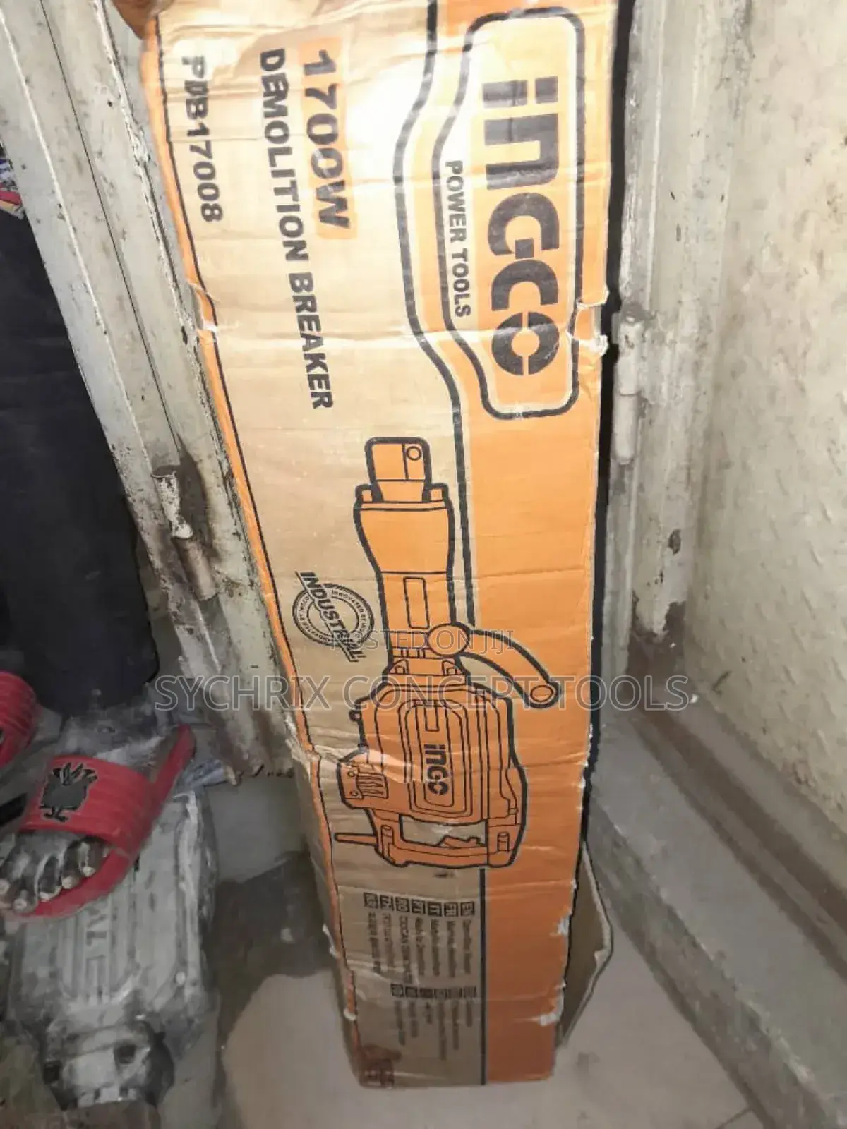 Demolition Breaker- 1700W
