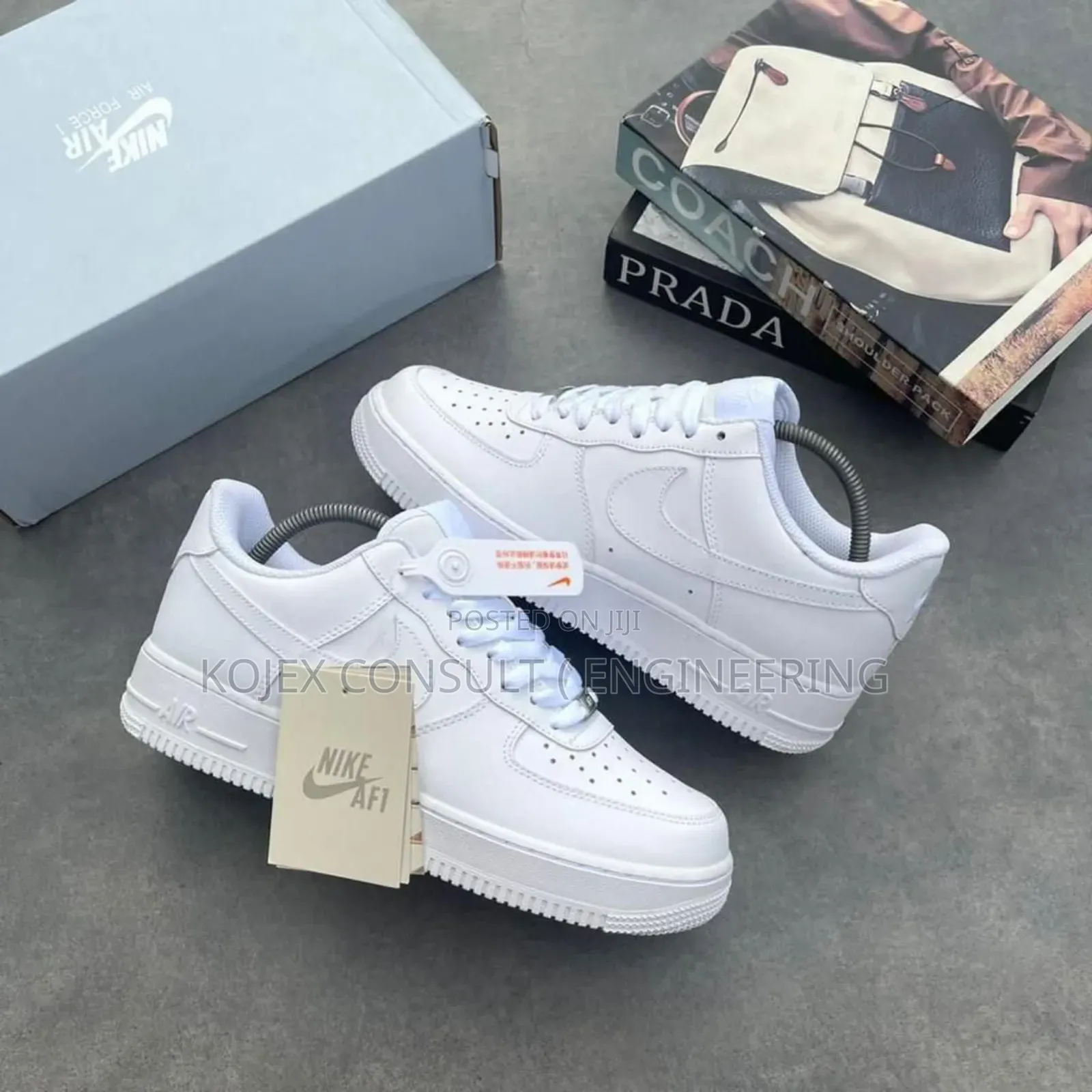 *
NEWNIKE AIR FORCE 1’07 Original Plain White Sneakers “