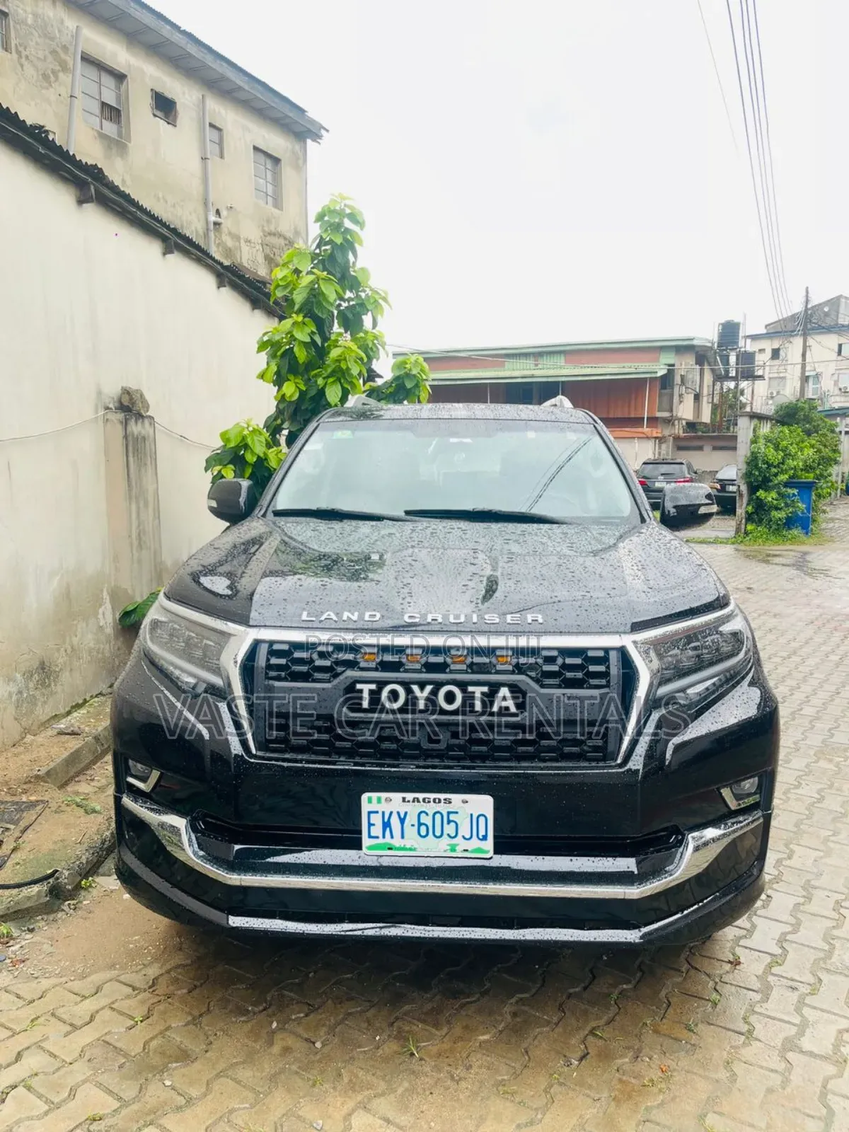 Black Toyota Land Cruiser Prado for Rent