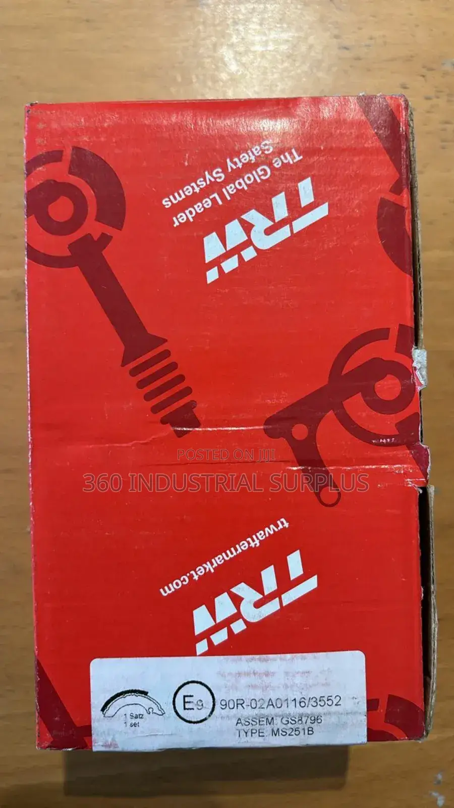 Genuine TRW Gs8796 Brake Shoe Set