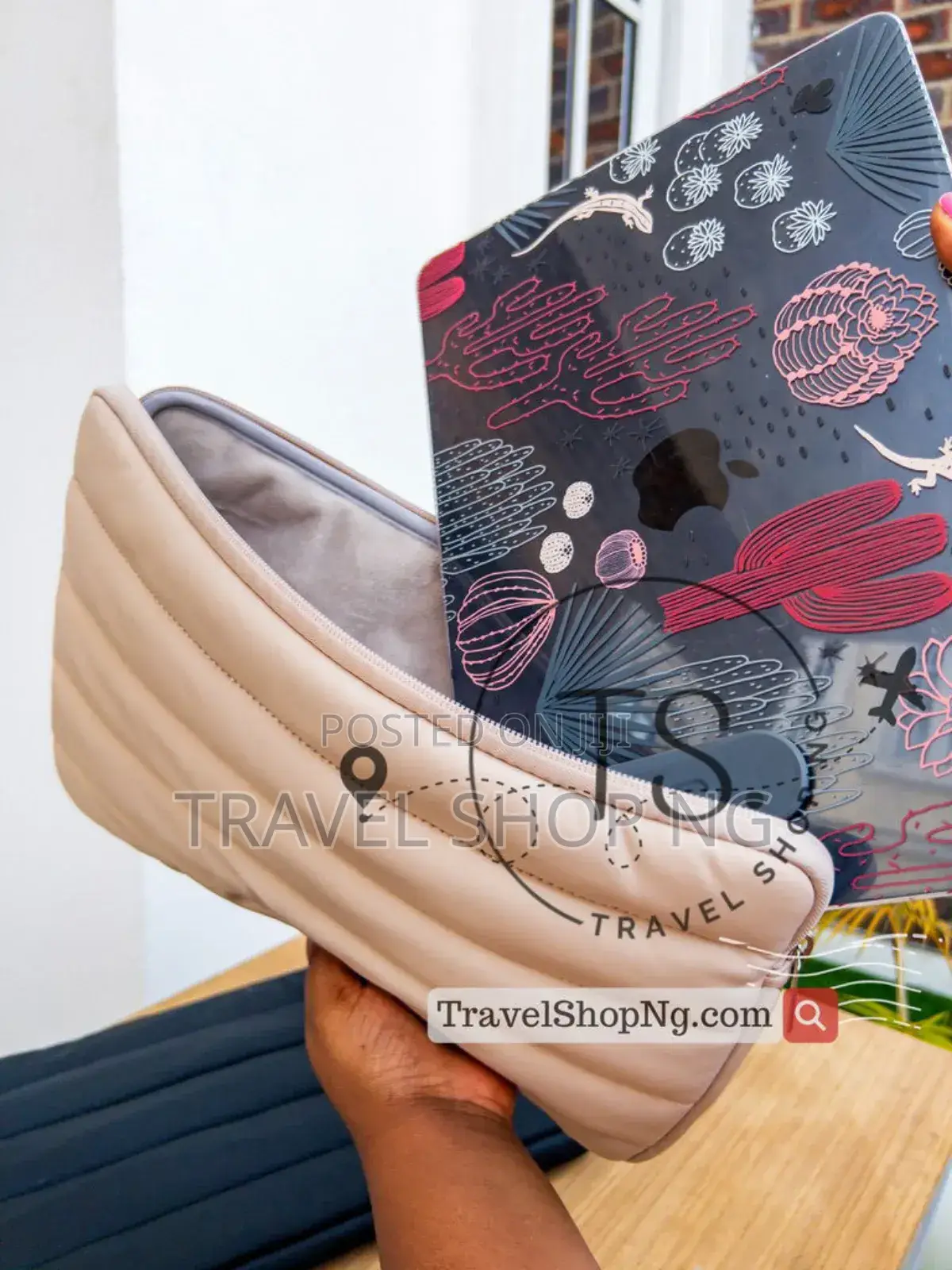 Puffy Laptop Sleeve | 13-15.6 Inch Laptop Protection