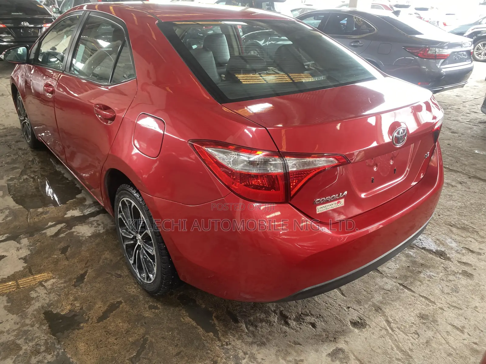 Toyota Corolla 2014 Red