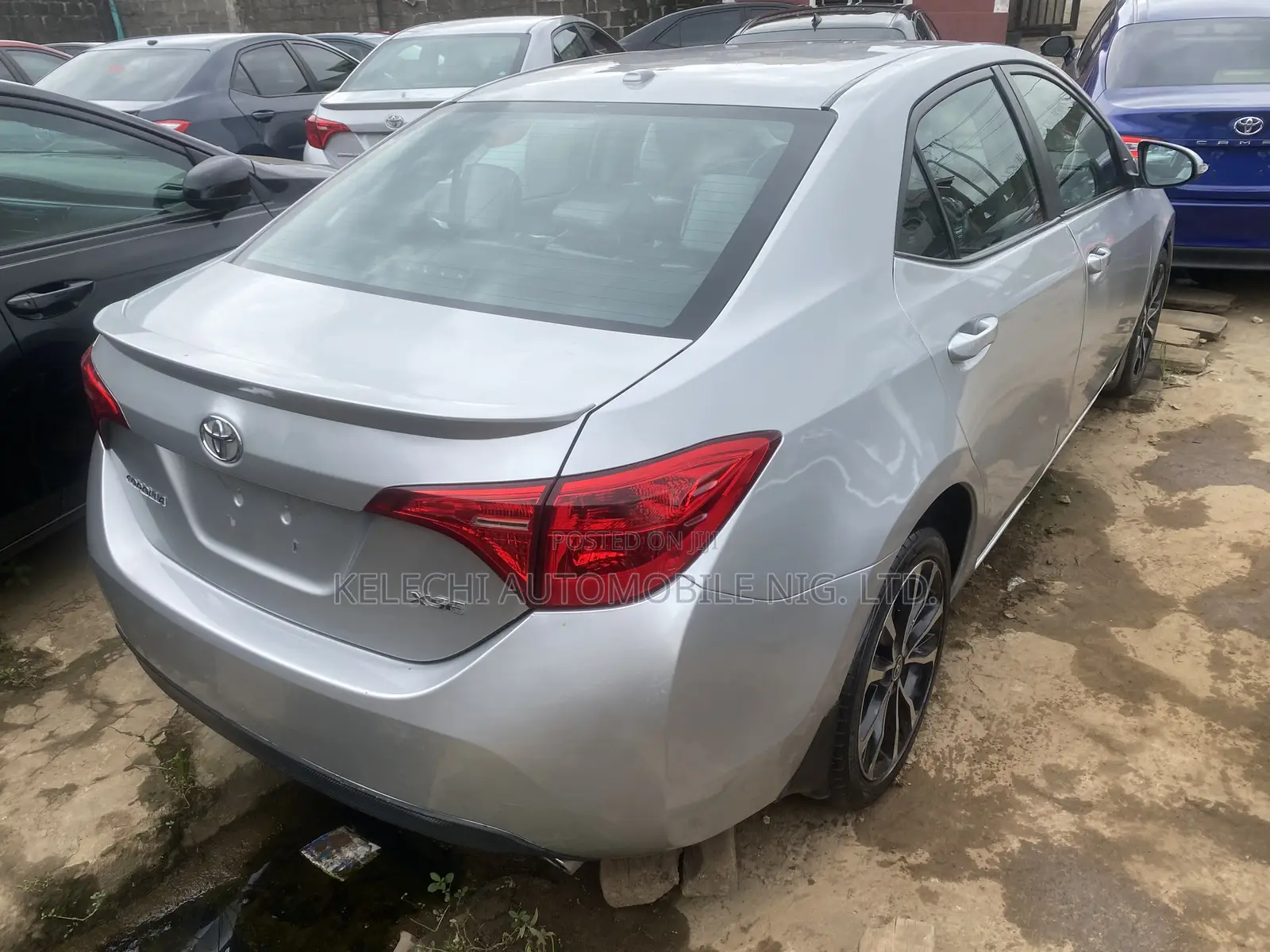 Toyota Corolla XSE (1.8L 4cyl 2A) 2018 Silver