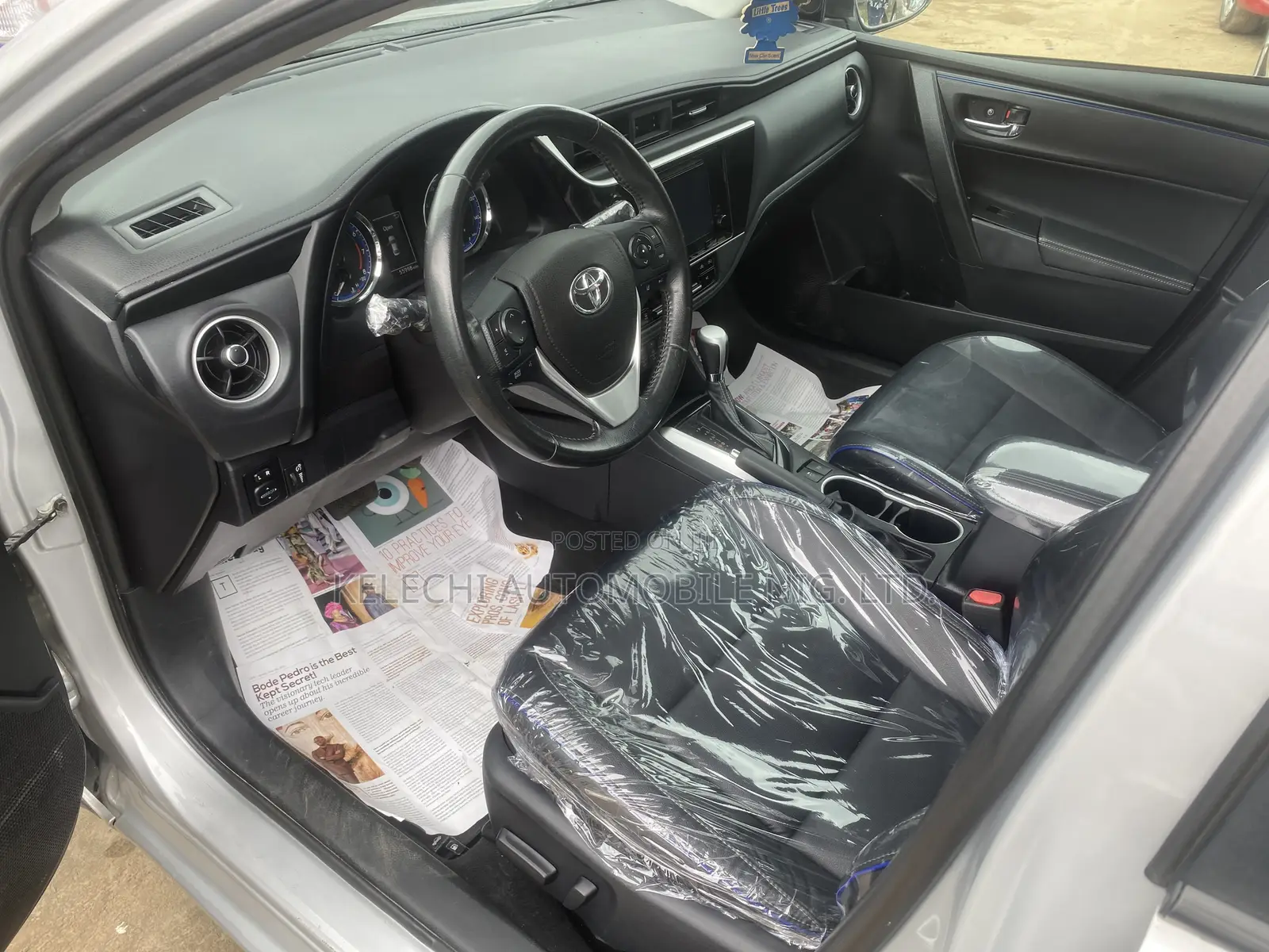 Toyota Corolla XSE (1.8L 4cyl 2A) 2018 Silver