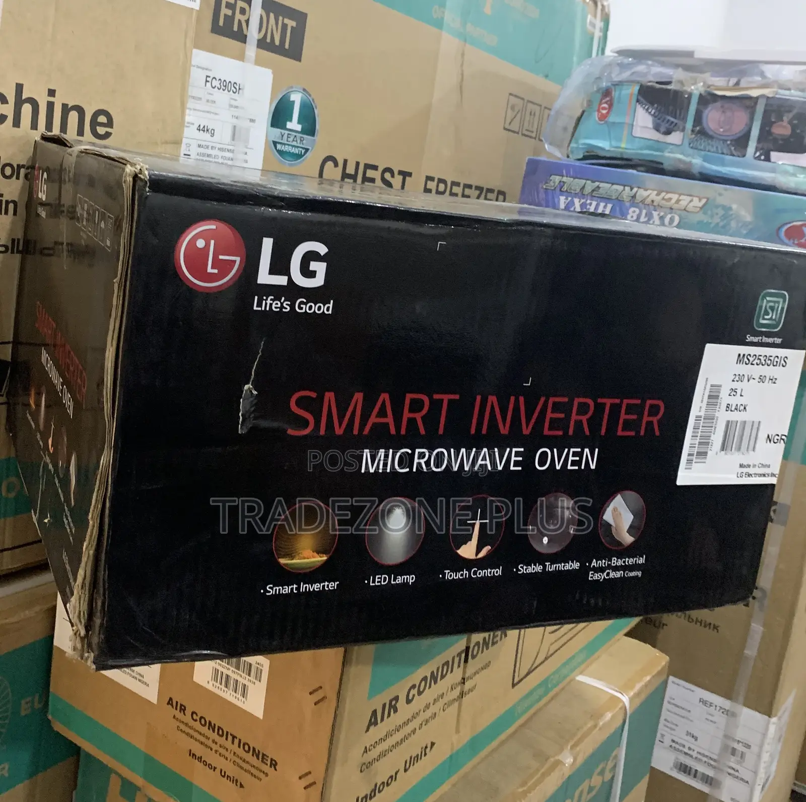 Speedy Cooking LG MS2535GIS Microwave Oven - 25 Liters