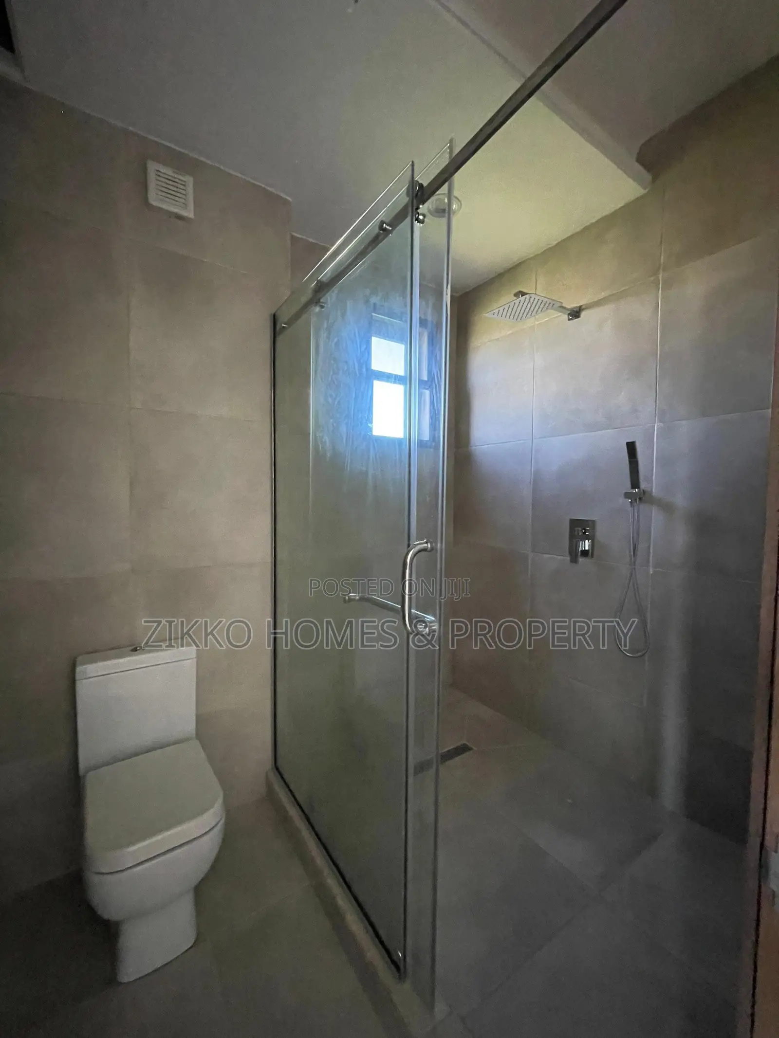 Furnished 5bdrm Duplex in Ikate for sale