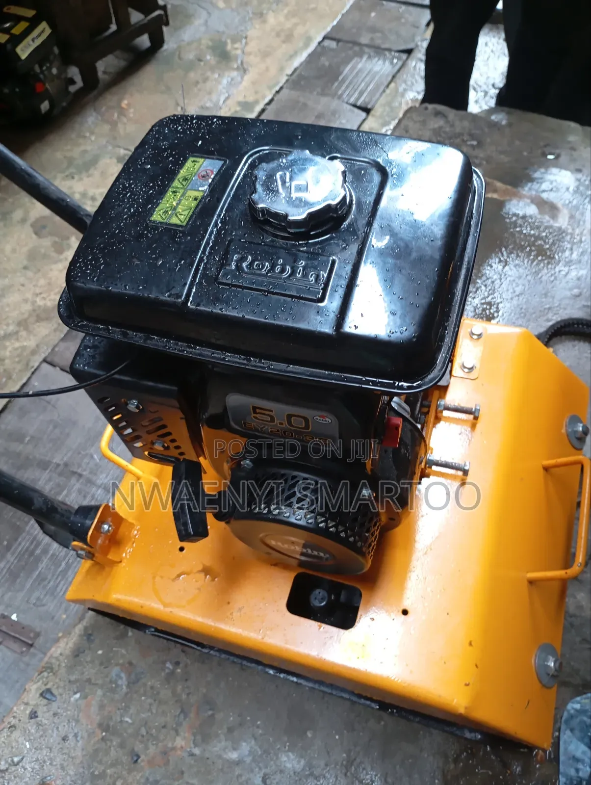 C120 Robin Plate Compactor