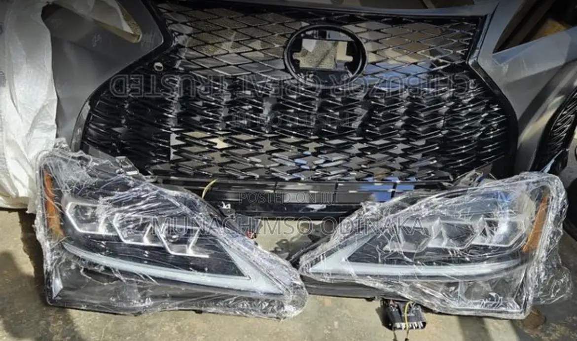 Front Kit With 3 Torch Headlamp for Is 250 2020/2023