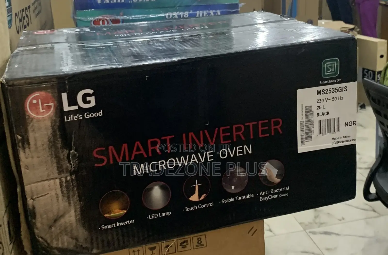 Wave to Flavor LG MS2535GIS Microwave Oven - 25 Liters