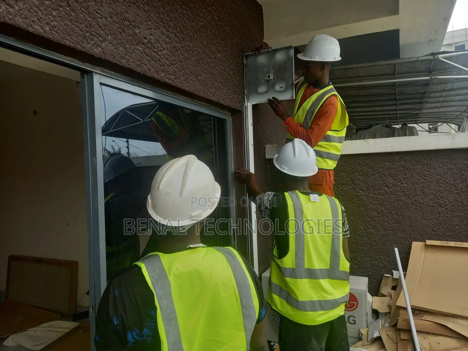 Service for Electronic Garage Entry Doors