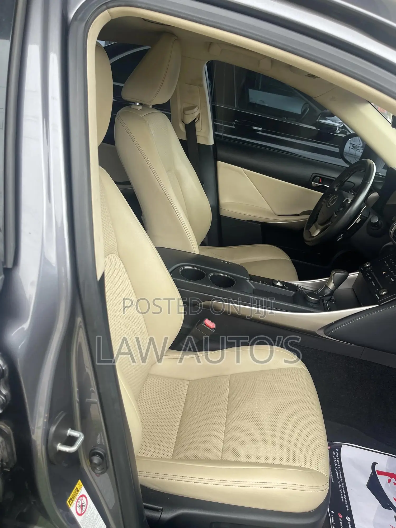 Lexus IS 300 AWD 2017 Gray