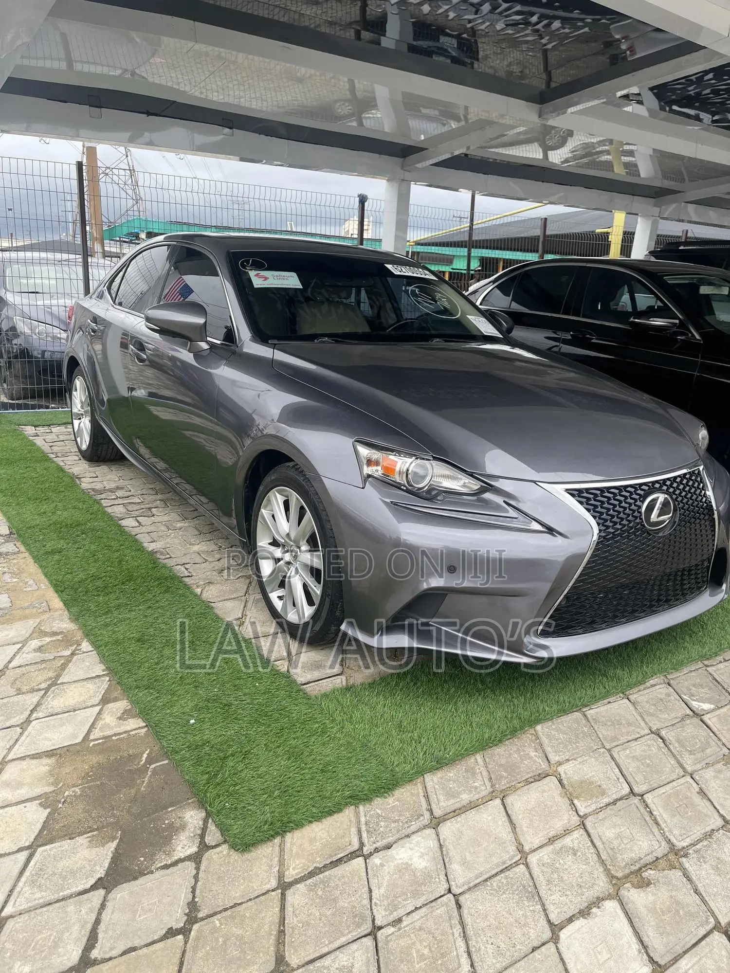 Lexus IS 300 AWD 2017 Gray