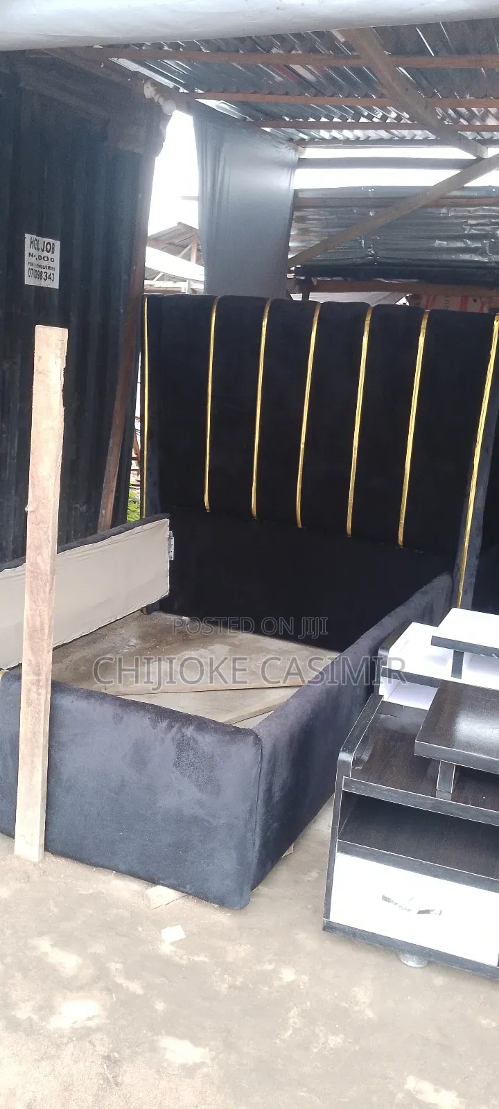 4*6 Bedframe