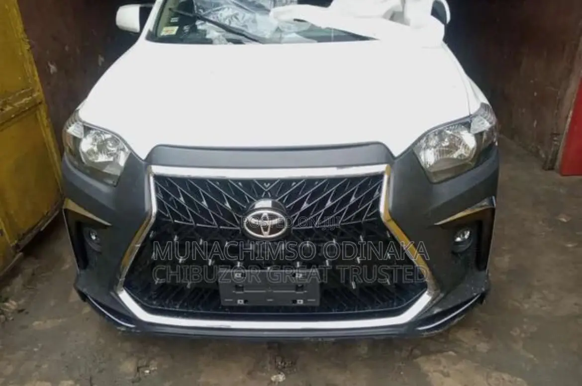 Newly Design Conversion Front Bumper for Highlander 2008