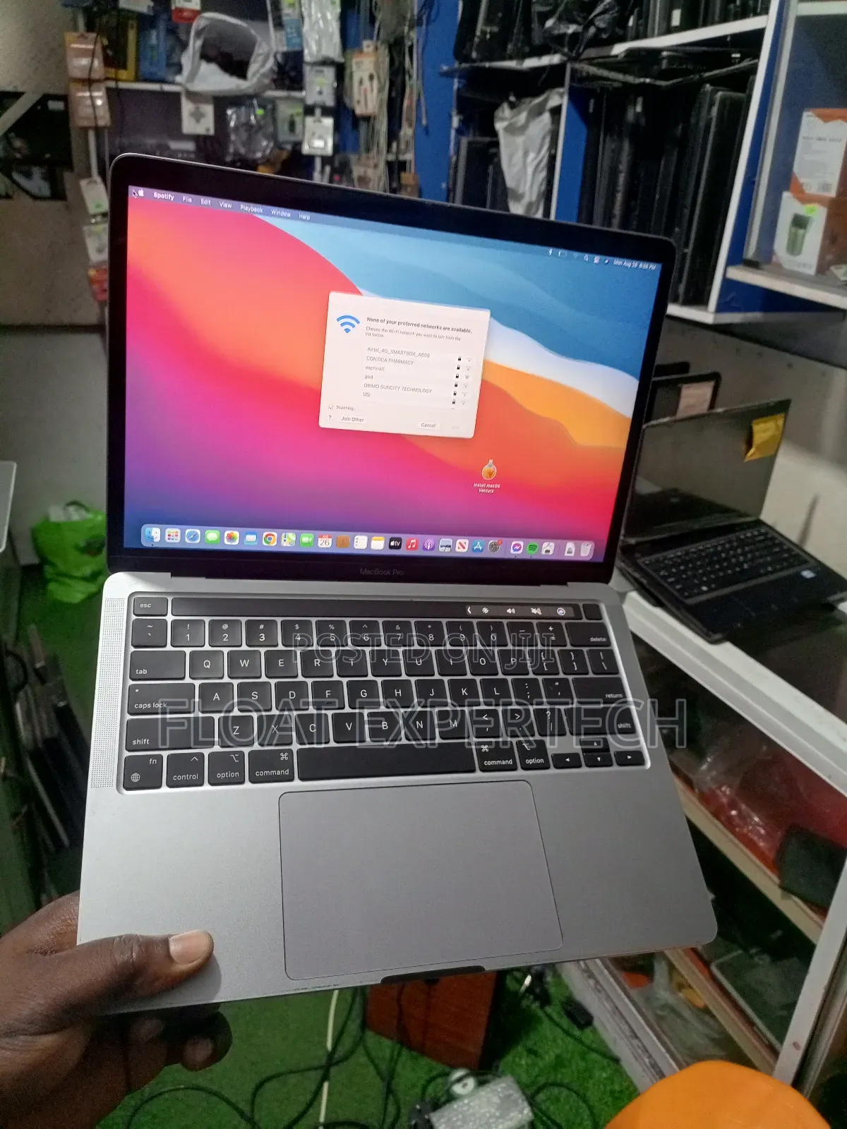 Laptop Apple MacBook Pro 2020 M1 8GB Apple M1 Pro SSD 256GB