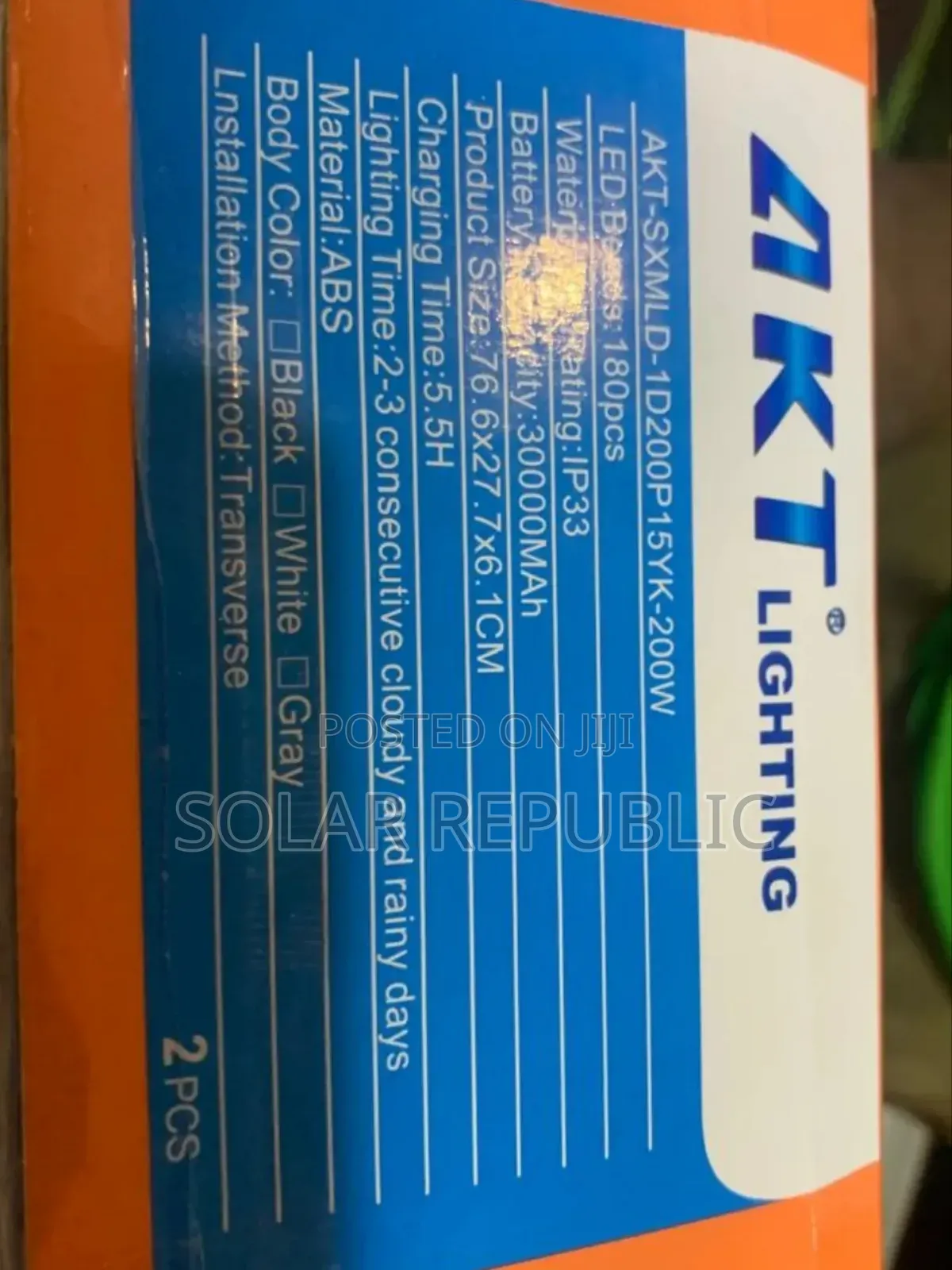AKT 200W Solar Streetlight