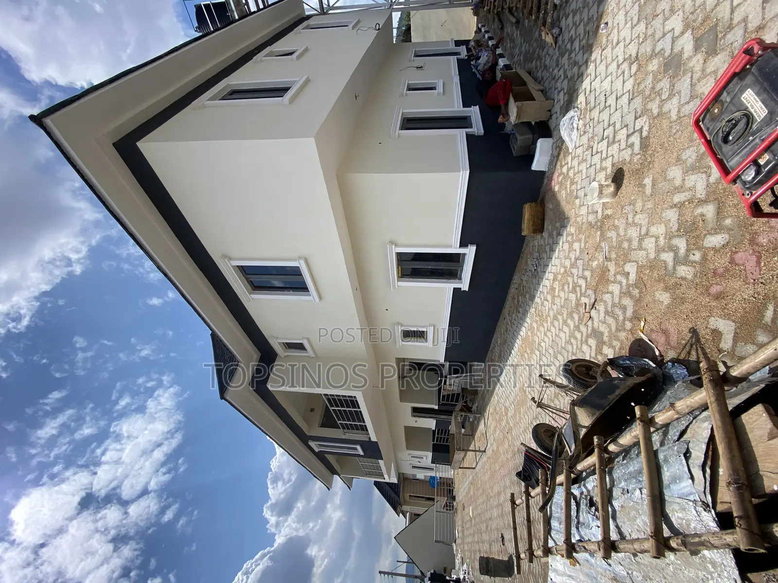 2bdrm Block of Flats in Dawaki for rent
