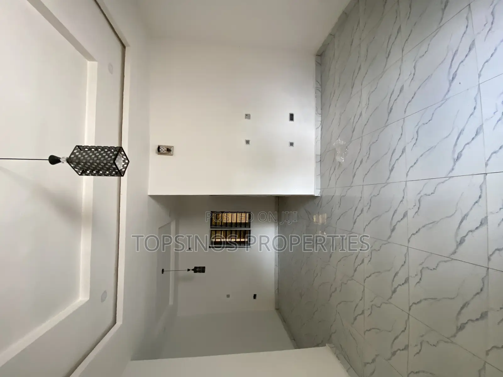 2bdrm Block of Flats in Dawaki for rent