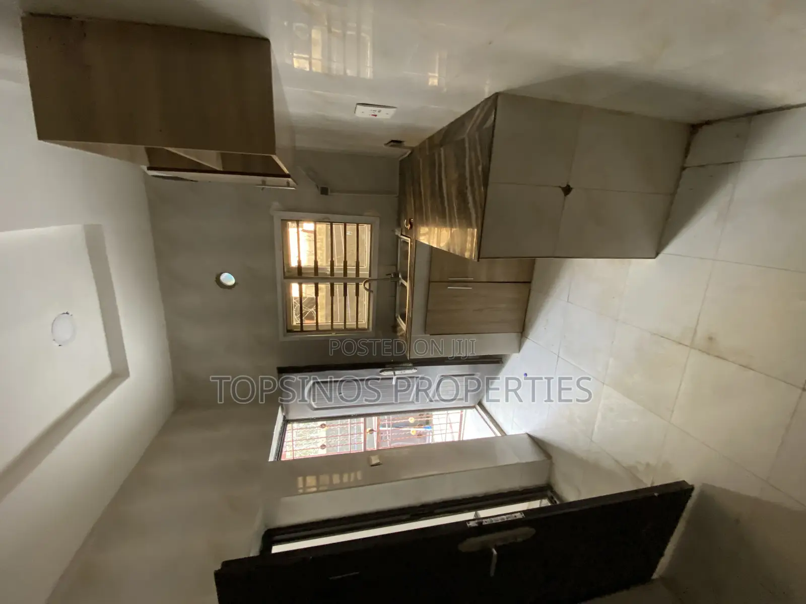 2bdrm Block of Flats in Dawaki for rent