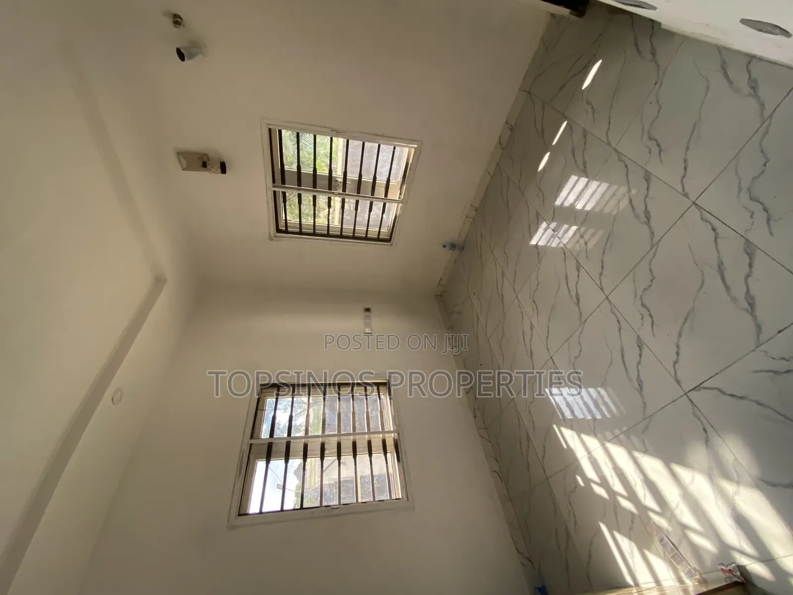 2bdrm Block of Flats in Dawaki for rent